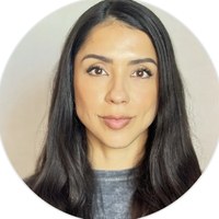 Yvonne D. · 48